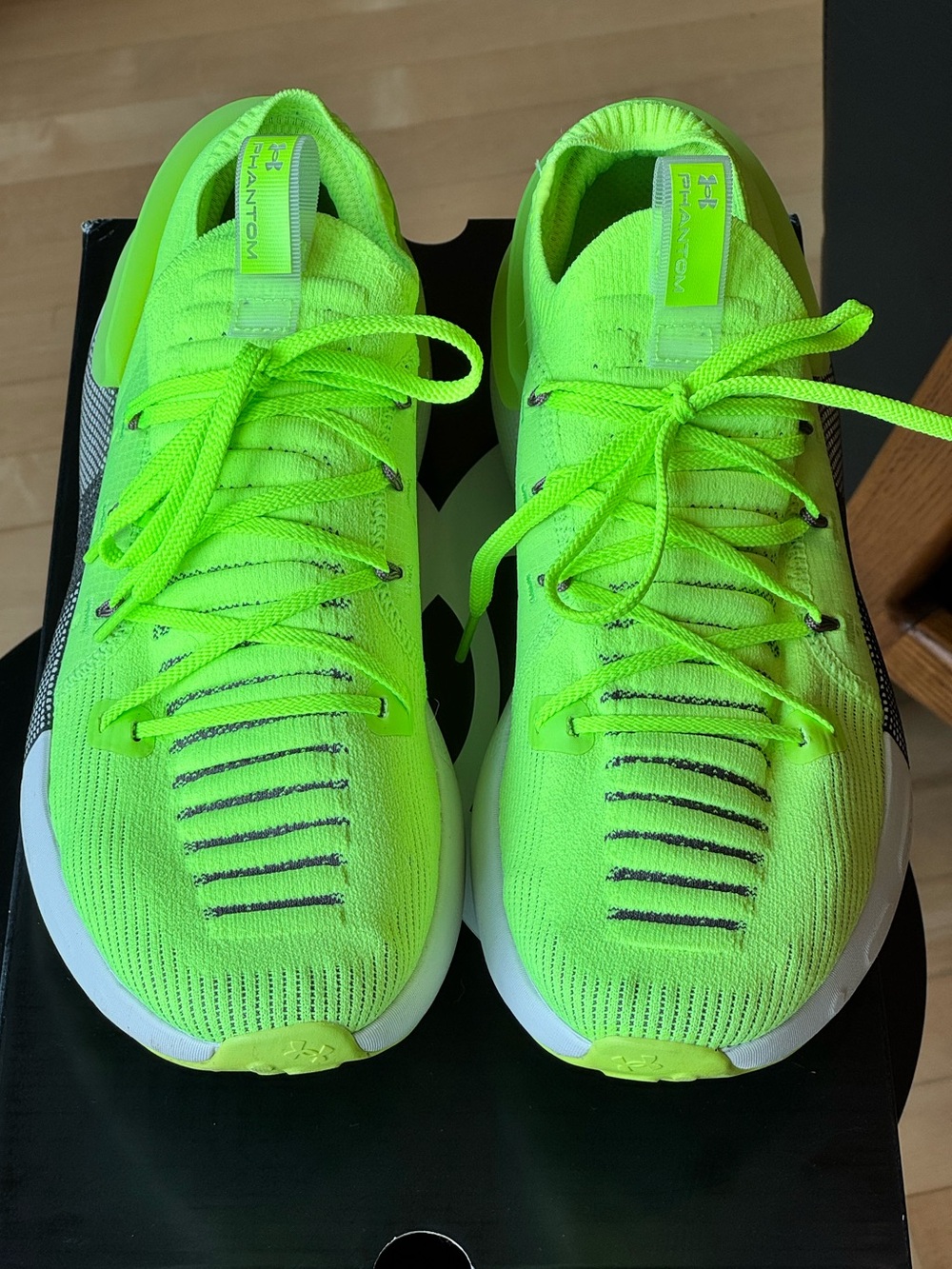 Under Armour UA HOVR Phantom 3